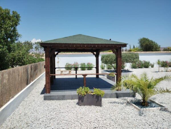 Pérgola Bioclimática SmartShade – Aluminio Premium con Sensores Automáticos